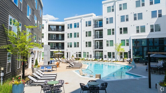 Building Photo - Elan LoSo Rental