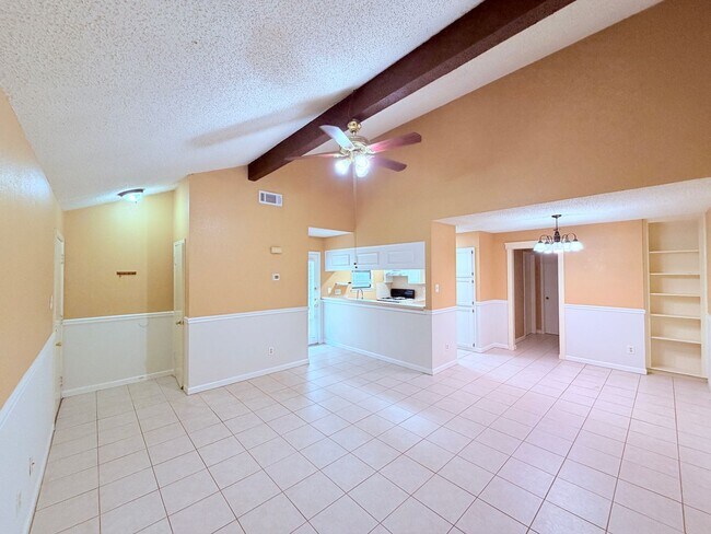 Photo - Columbia Oaks Unit A