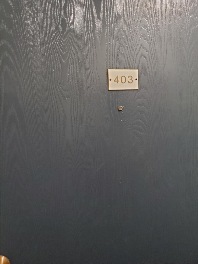 Building Photo - 912 Selkirk Ave Unit 403