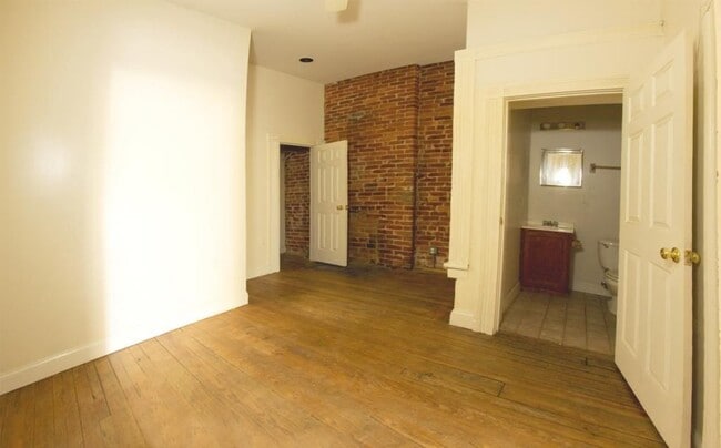 Back Bedroom - 212 W Broad St Unit #3