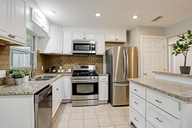 Photo - 5205 Verdome Ln