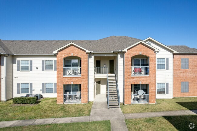 Kensington Place Apartments