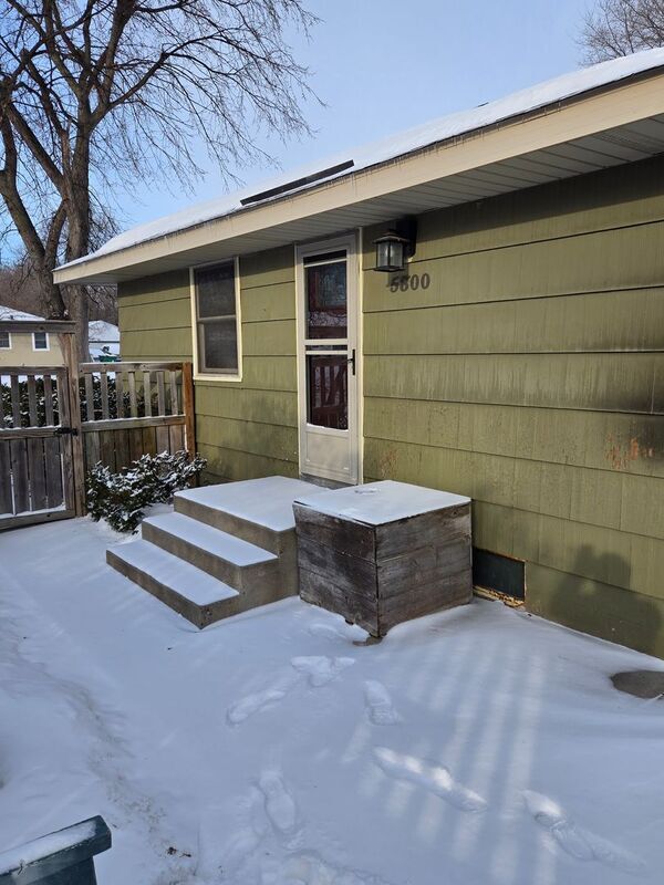 Photo - 5800 N Girard Ave