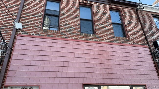 Photo - 224-42 Braddock Ave Unidad 2