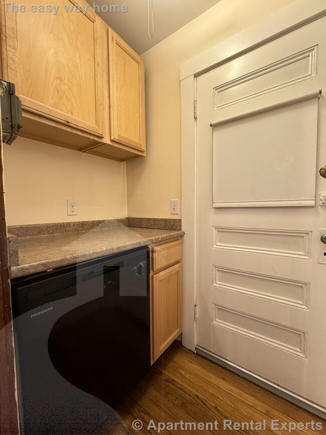 Photo - 14 Irvington Rd Unit 14 Irvington Road