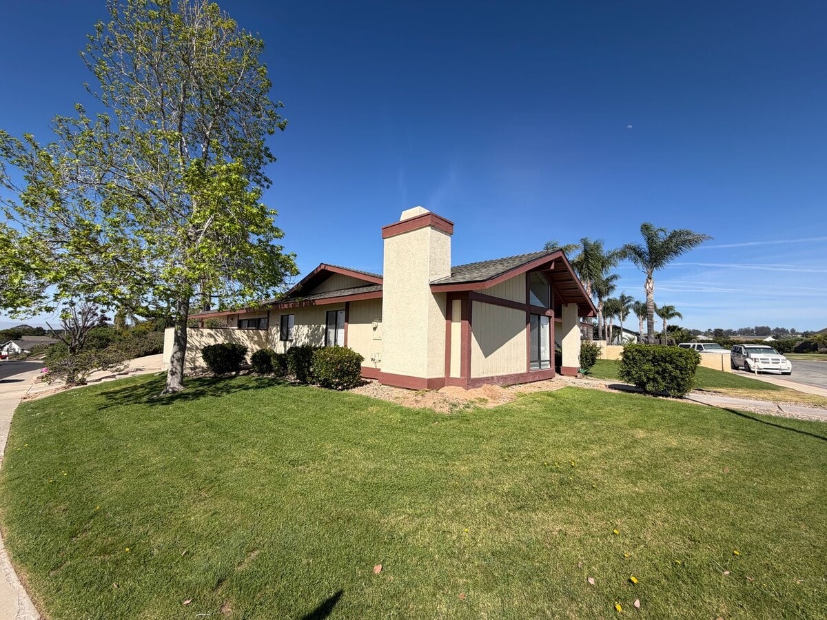 Photo - 1601 Tiffany Park Ct