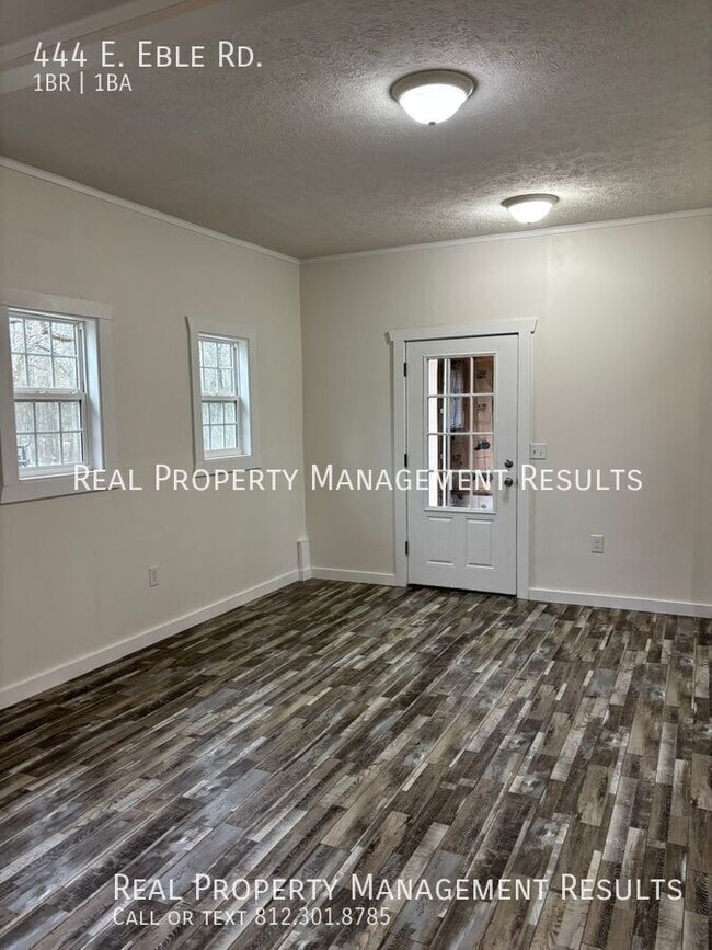 Photo - 444 E Eble Rd