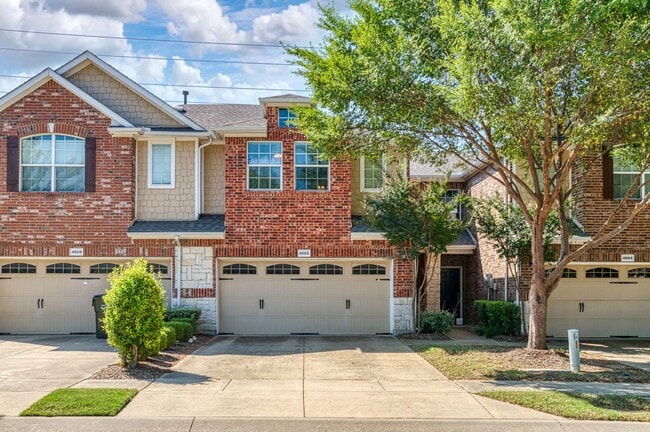Building Photo - NICE 2 BEDROOM TOWNHOME LOCATED IN PLANO, TX!