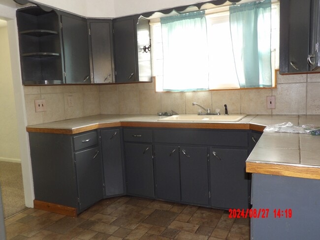 Photo - 1209 San Juan St