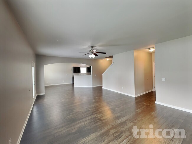 Photo - 1113 Carrington Pl