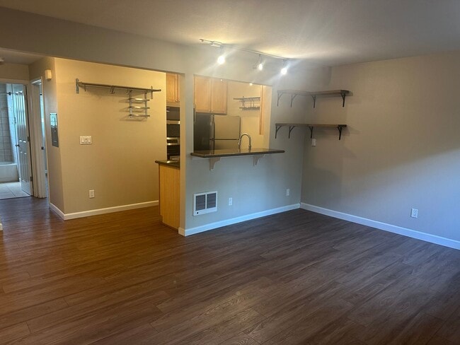 Photo - 3636 Evanston Ave N Unit 3