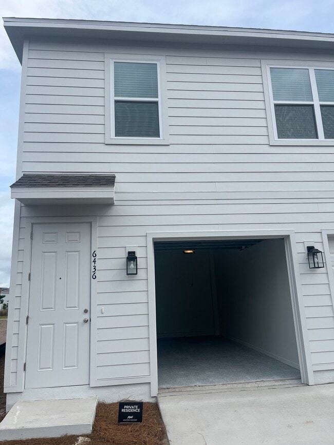 Building Photo - 6436 Rover Way Rental