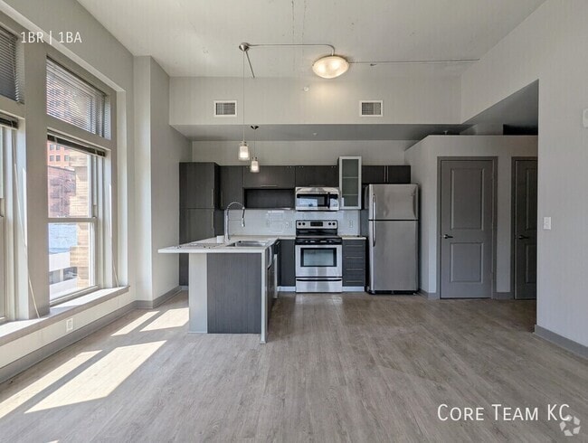 Building Photo - 1121 McGee St Unit 308 Rental