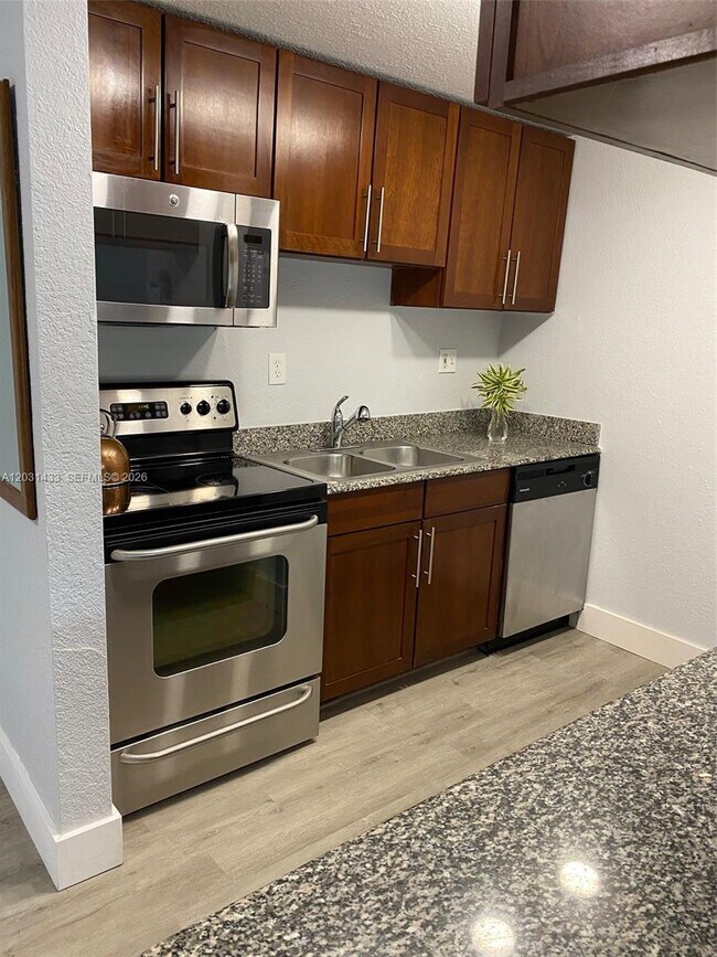 Photo - 8950 SW 69th Ct Unit 308
