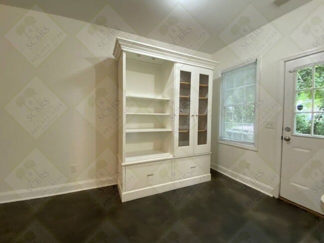 Photo - 966 Texas St