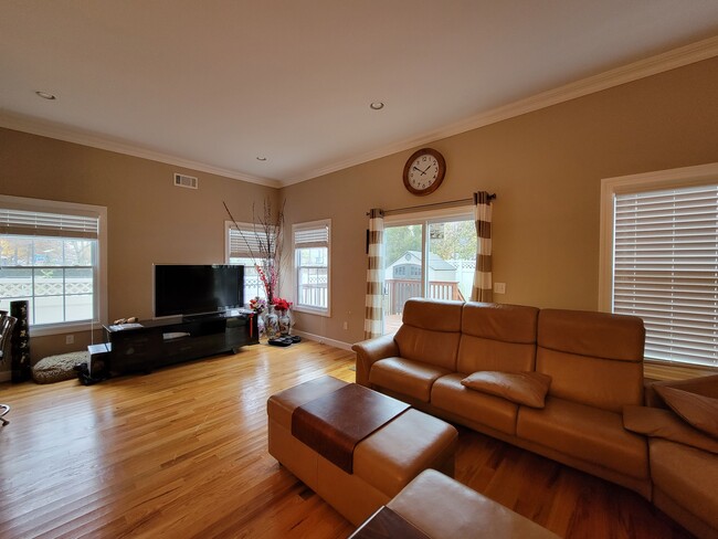 Living Room - 21 Spencer Pl House