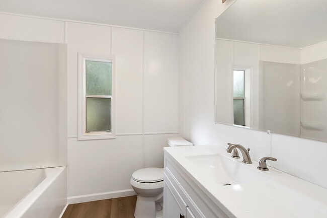 Photo - 36375 Longleaf Dr