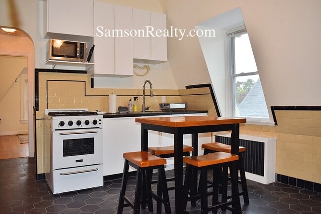 Photo - 368 Thayer St Unit 3