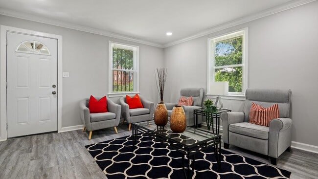 Photo - 4118 Byers St