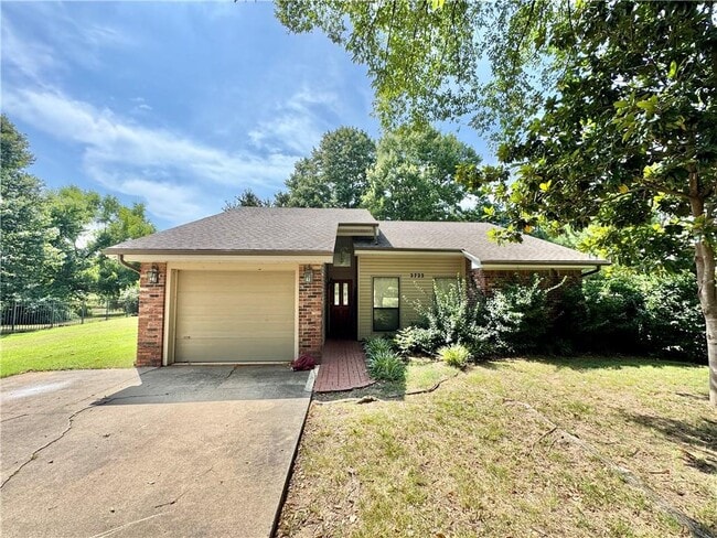 Building Photo - 2722 Coy Kaylor Dr Rental