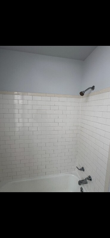 Photo - 313 North St Unidad 9