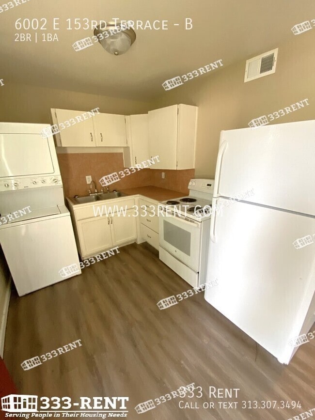 Photo - 6002 E 153 Terrace Unit B