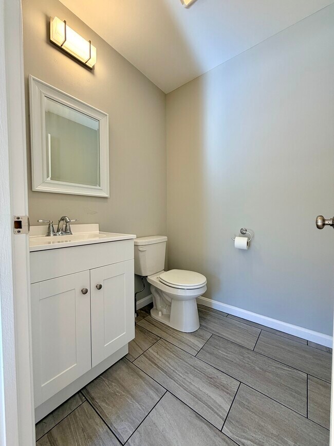 Photo - 50 Pleasant St Unit 1