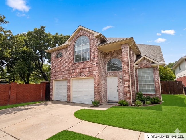 Building Photo - 6945 Hickory Creek