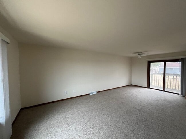 Photo - '001 Unidad 2626