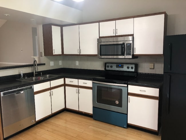 Photo - 226 Knox Creek Trail NW