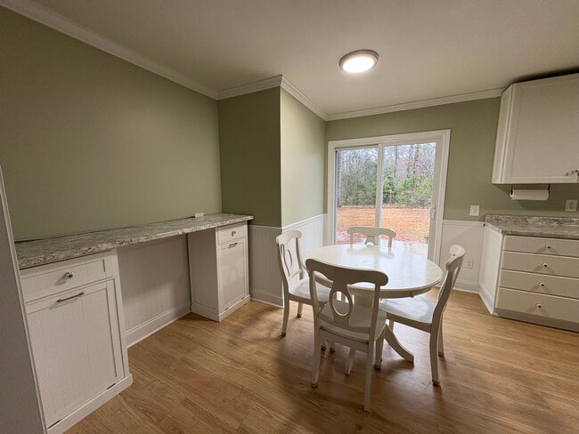 Photo - 20 Twin Oaks Dr