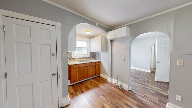 Building Photo - 3523 Walton Ave Unit Rear