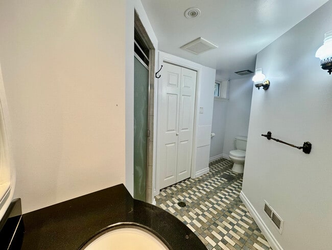 Photo - 2 Bedroom Basement Apartment – All Utiliti... Unit Basement