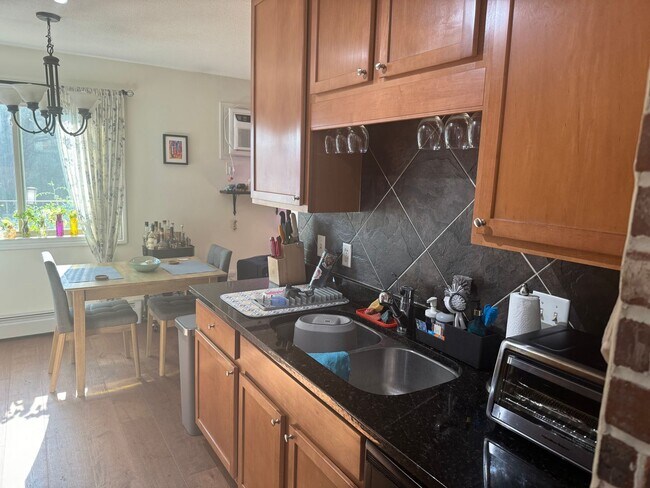 Photo - Gorgeous Modern Condo with Private Patio, ...