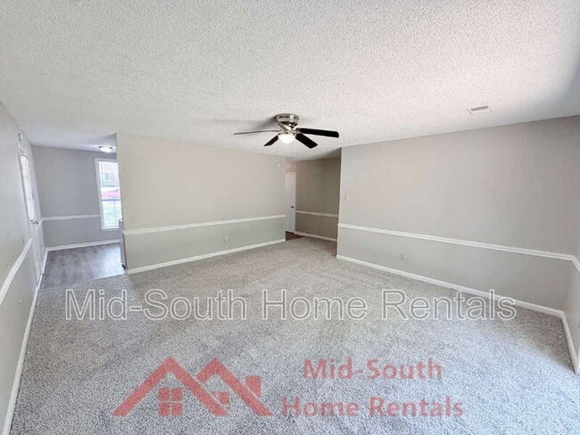 3899 Kerwin Dr