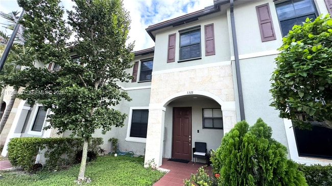 Building Photo - 3318 W 106th Ter