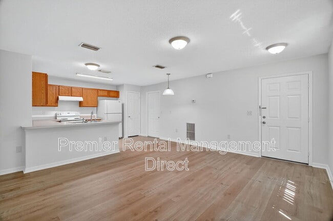 Photo - 525 Paulling Dr Unidad 1