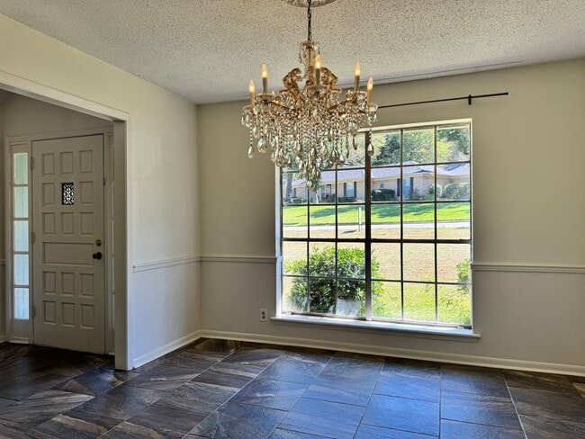 Photo - 1710 Chipco Dr