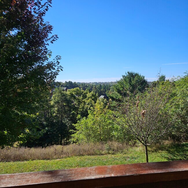 Photo - 459 Overlook Ct