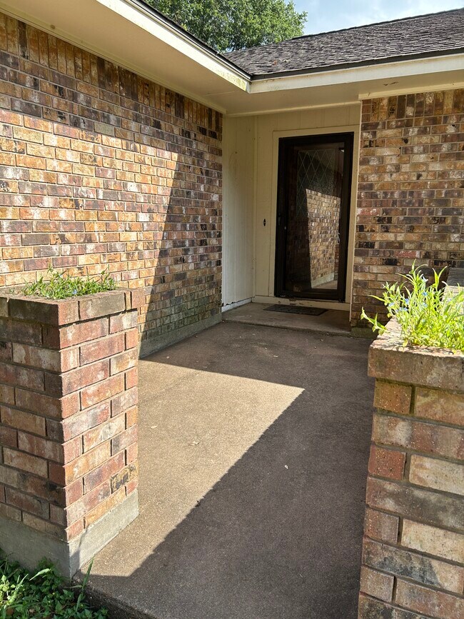 Nice front patio