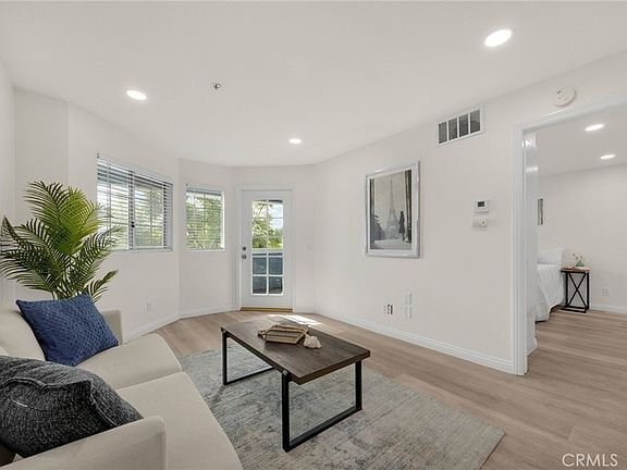 Photo - 1501 N Brea Blvd Unit 55