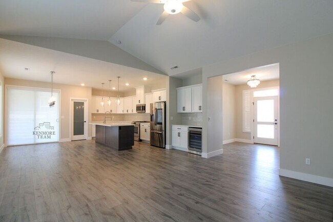 Photo - 5642 W 31st Ave