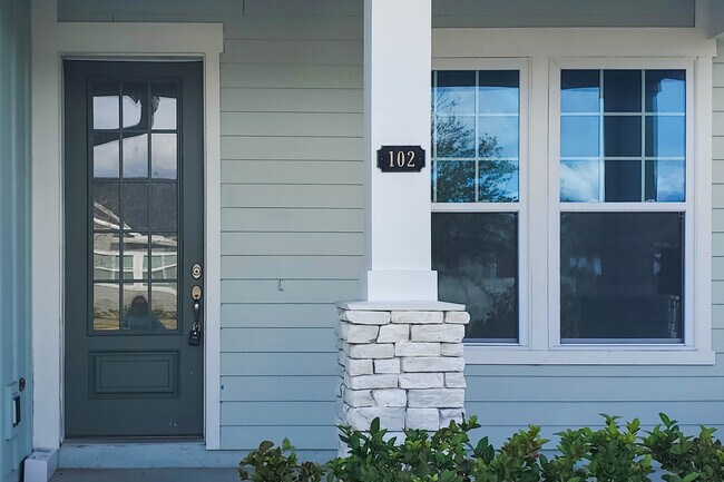 Photo - 102 Daniel Park Cir