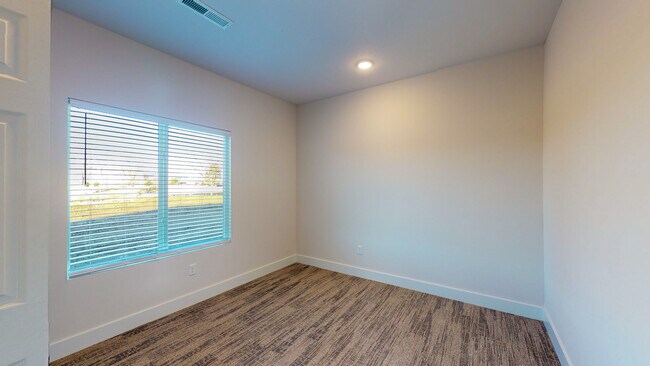 Photo - 15650 E 21st Ct N