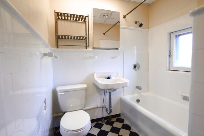 Photo - Greystone Court