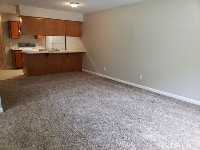 Photo - 227 Dixie Dr