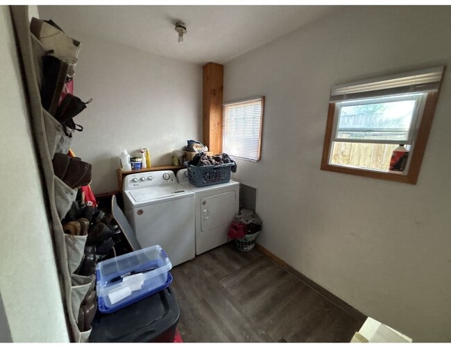Photo - 614-616 Clinton St Unit 614