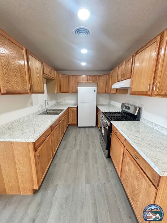 Photo - 357 W Magnolia St