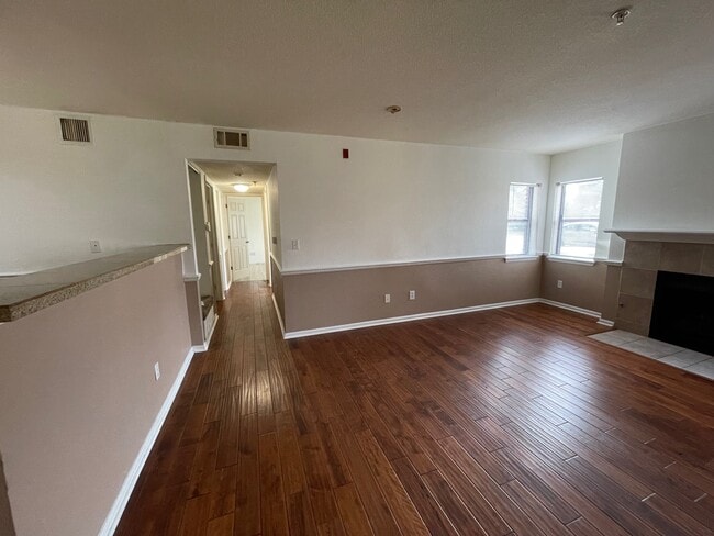 Photo - 8740 Corona St Unidad 8740 Corona St  #104