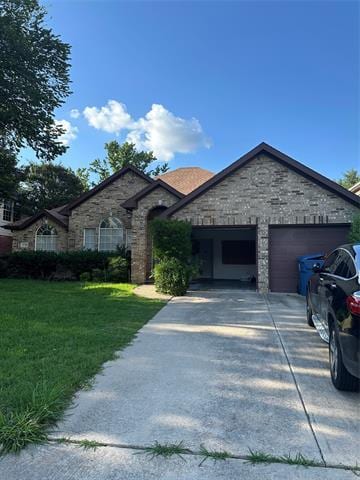 Photo - 1736 Marian Ln